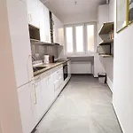 Old Town Bucharest Apartment Poiana 7