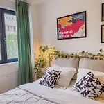 Chic 1Br Apartment - Amzei Square