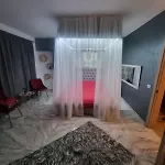 Deluxe Jacuzzi & Baldaquin Studio