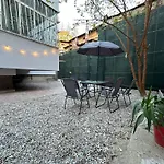 Old Town Retreat Studio 9