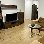 Apartament Dimri 23