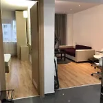 Celiza42 Room To Rent
