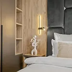 Awesome Apartment Deluxe