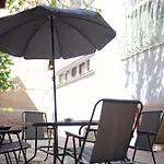 Central Old Town Oasis - Ap 8