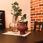 Elegant Studio - Urban Escape In Bucharest