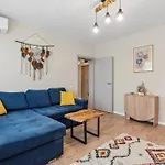 Toto\'S Guest House