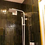 Highline Downtown Residences 6 Persons Family Apartment