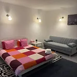 Park Lake Apartment