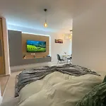 Luxury Studio Apartment Relax In Style