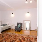Simplicity Studio Universitate