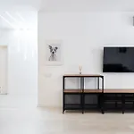 Viapipera Apartments - Modern Stay On Pipera Blvd
