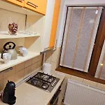 Yb Apartments