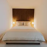 Mara Studio Hills