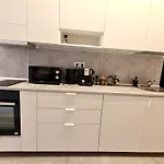 Old Town Cozy Apartments Bratianu