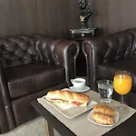 Old City Bucharest Nf Hotels