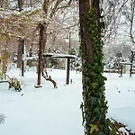 Boutique Luxury Flats - La Maison Du Petit Paris