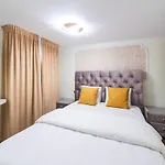 Akiro Boutique Hotel
