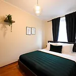 The Chic & Modern Apartment - Homey Bucharest