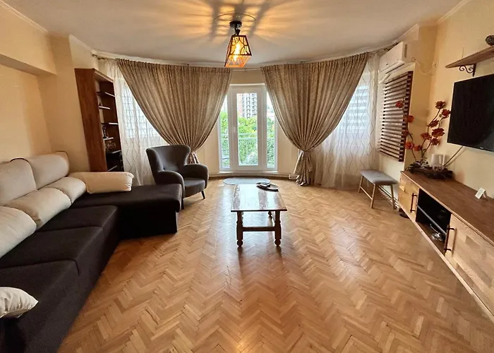 Apartment Palace Of Parliament