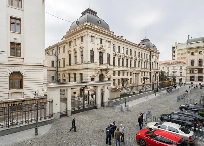 Old Town - Carada 5 - Urbannest Bucharest