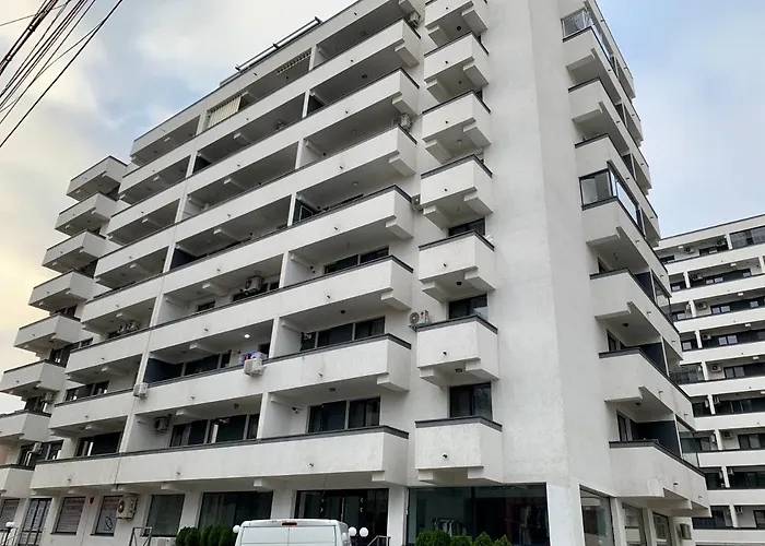 Park Carol Apartments