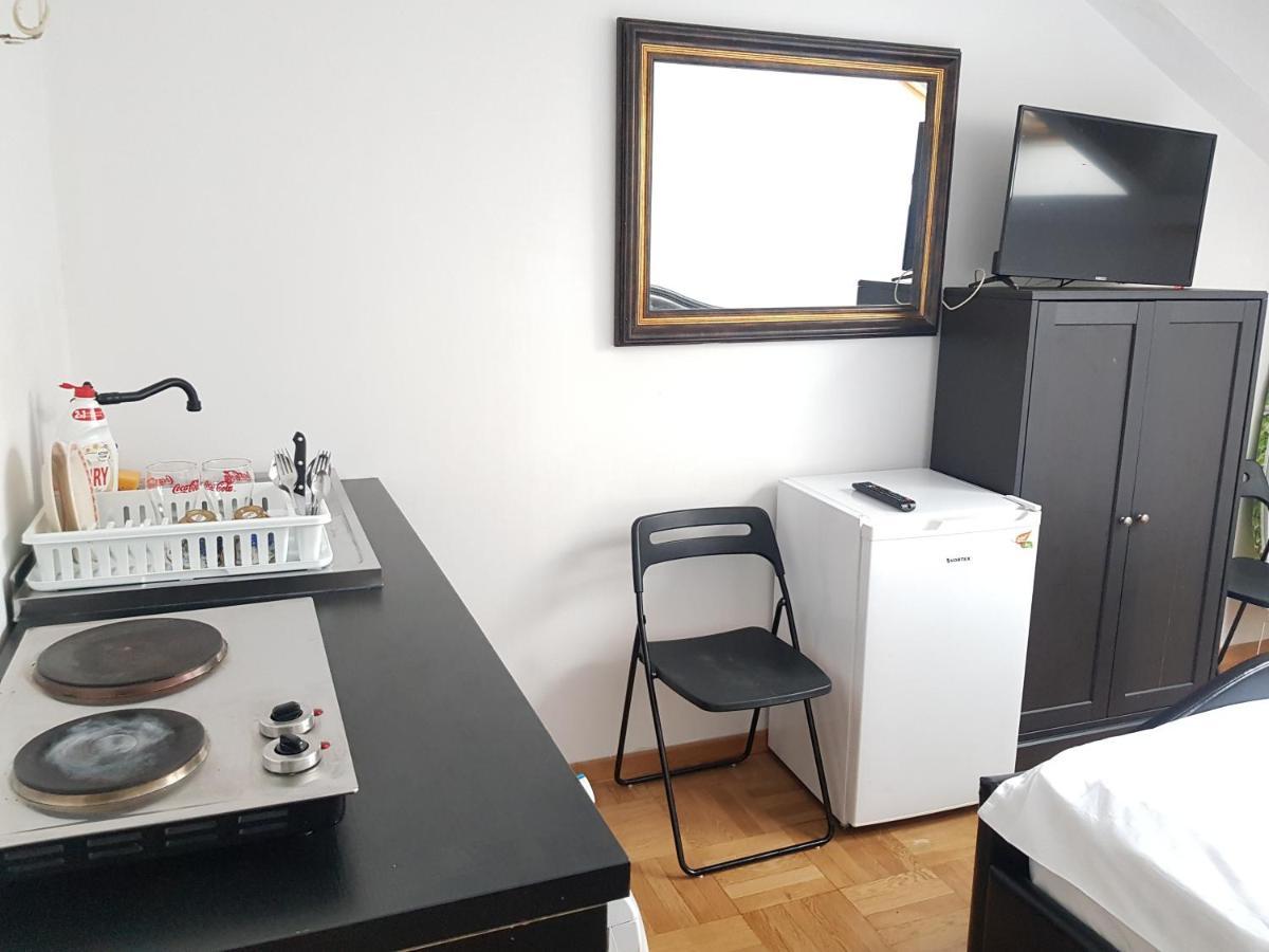 Buget Arena Nationala Monza Apartment *