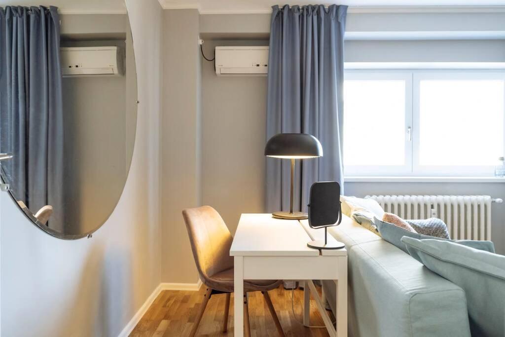 Apartment Good Vibes