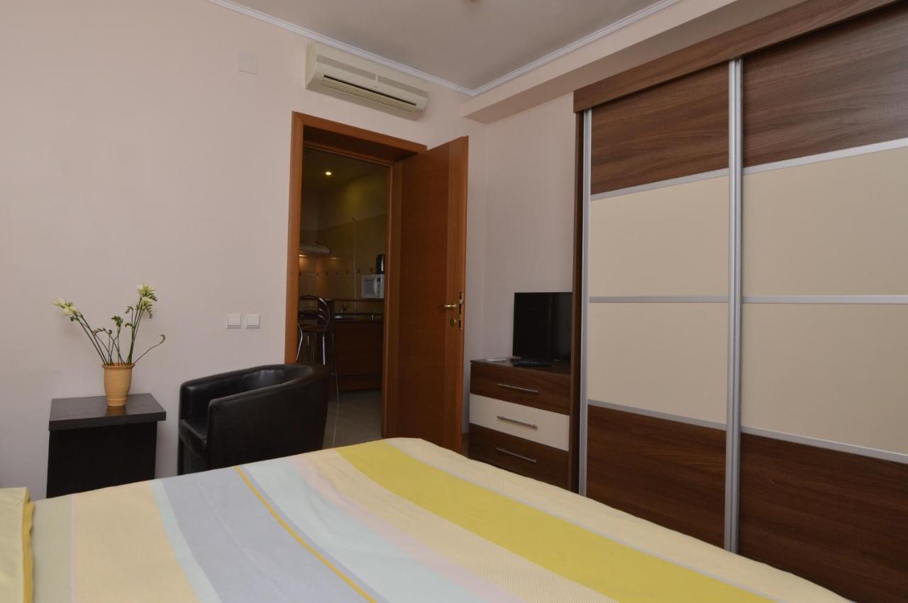 Bucharest Apartments * Bucareste