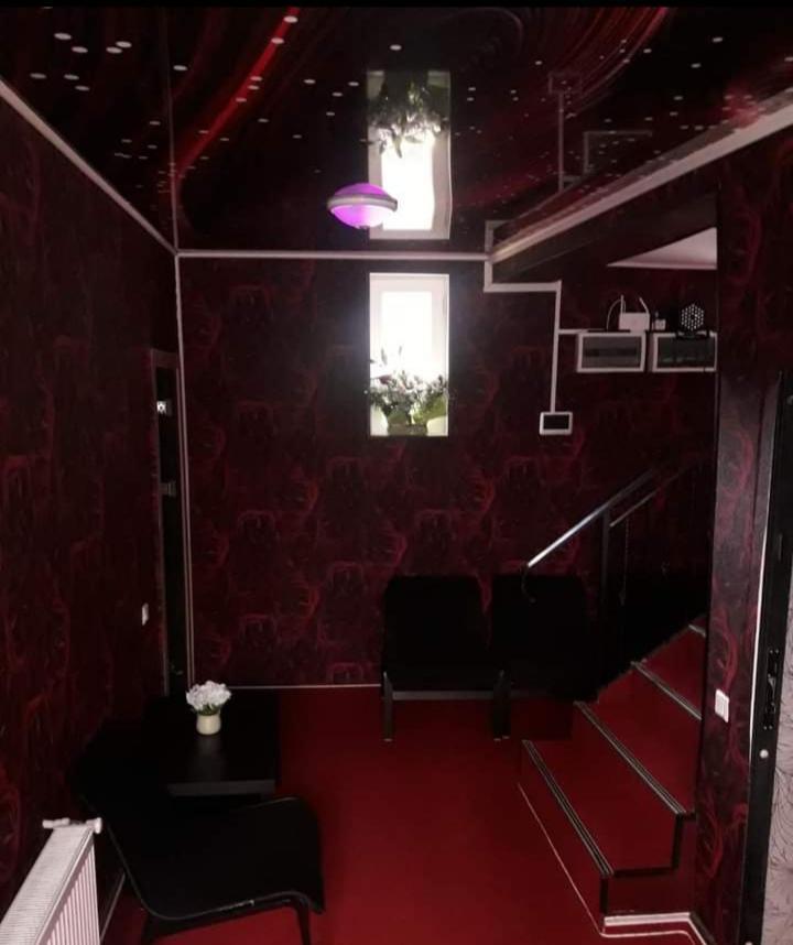 Bed & Breakfast Ely's Mansion-24h Check-in Bucharest