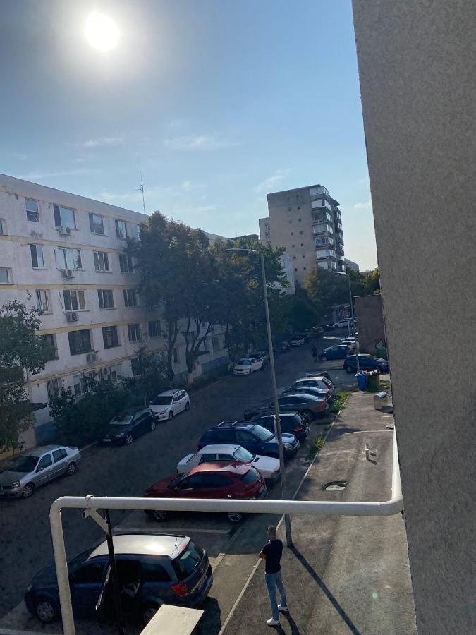 Apartament - Drumul Taberei Parc Bucureşti
