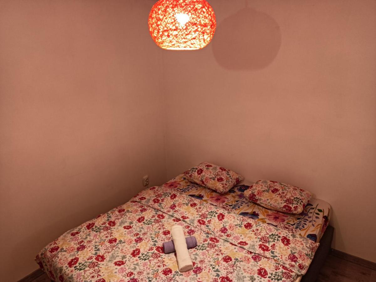 Lux Apartament In The Bubble Of Piata Romana Apartamento *