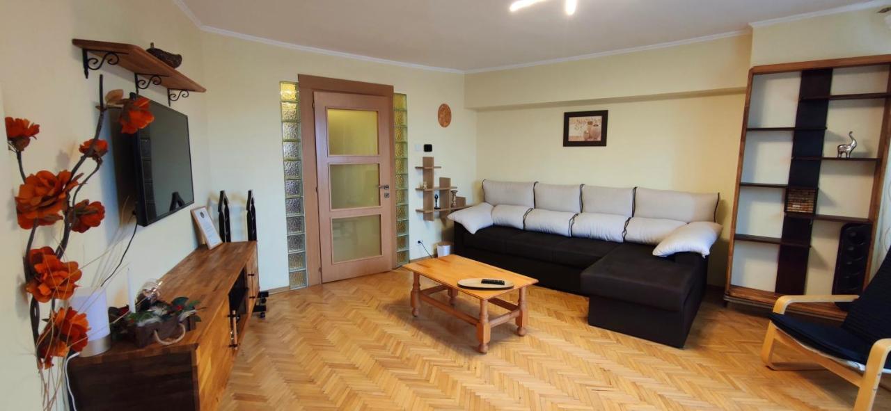Apartament Palace Of Parliament Bucureşti