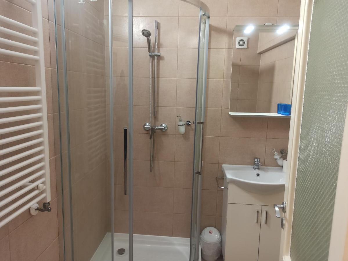 Apartment Inner Circle *