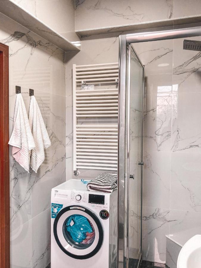 Apartment Calea Crangasi Bucharest