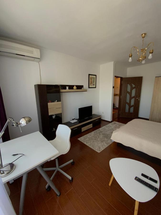 Le Garcon De Adi-cosy,quiet,spatious