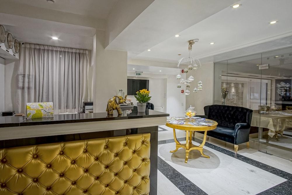 Old Town Boutique Hotel
