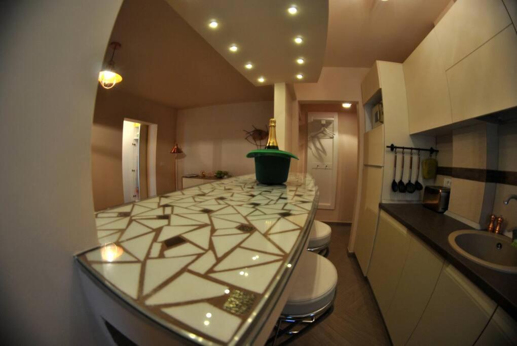 Apartment Modern & In North Of Bucharest