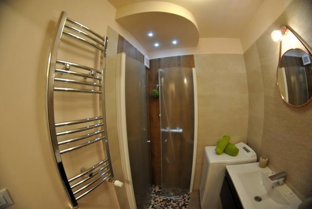 Modern & In North Of