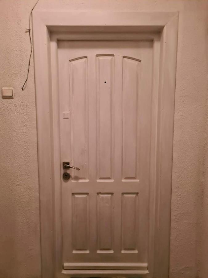 Tudor's Apartament *