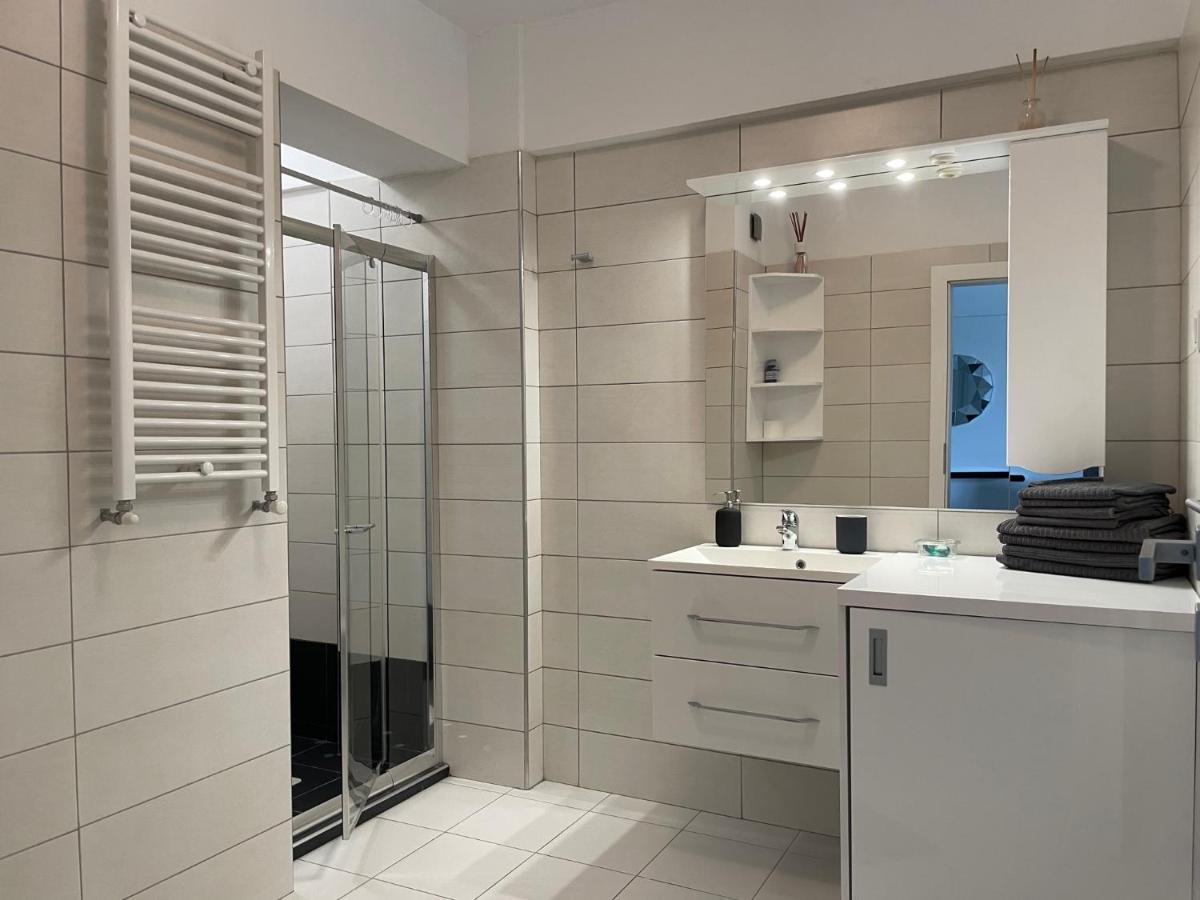 Luxury Westpark 2-room Lakeview W5 *