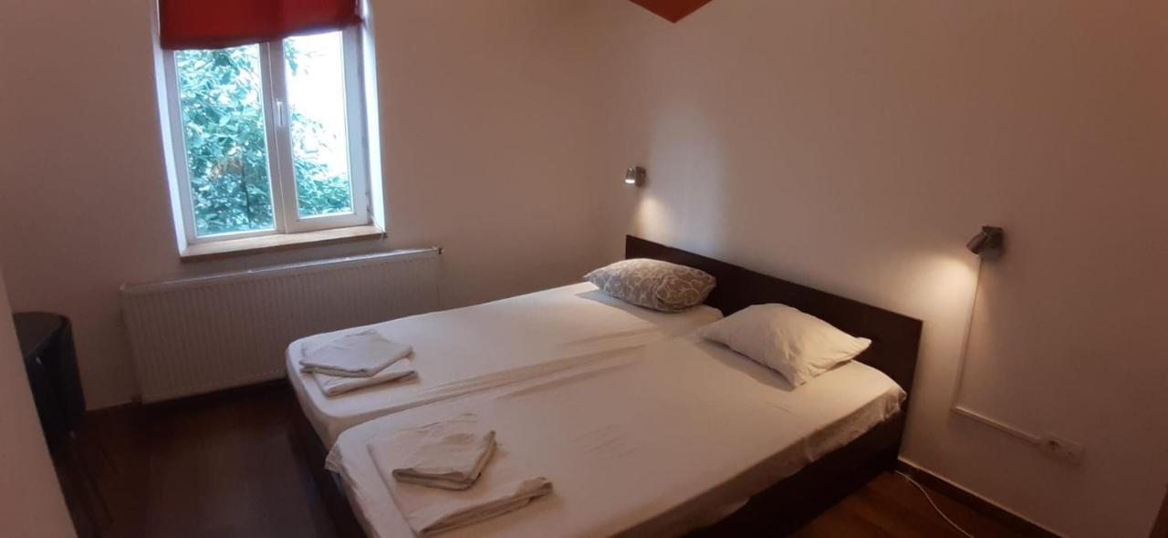 Happyrooms Piata Romana Hotel Bucareste