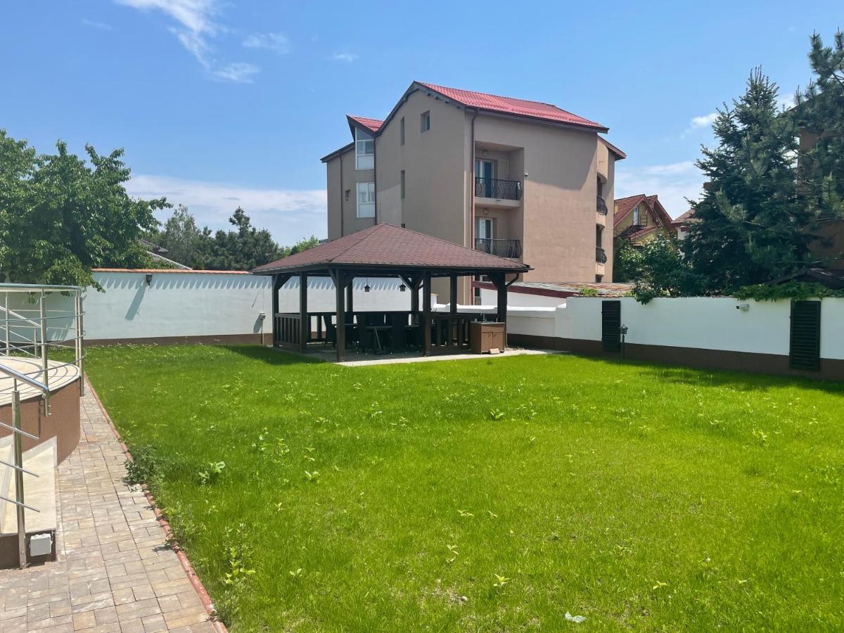 Iarca Bucharest
