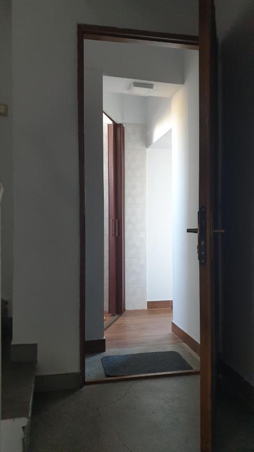 Apartament Mihai Bravu Metrou Bucureşti