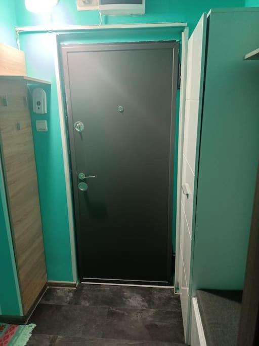 Apartament Private Near 3 Min Metrou Crangasi, 40 M2