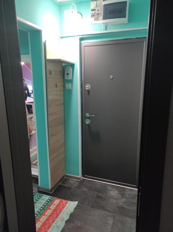 Private Near 3 Min Metrou Crangasi, 40 M2 Apartament
