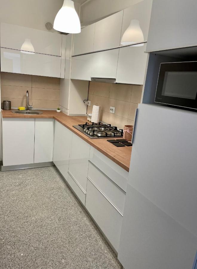 Confort 4 Apartment Bucharest