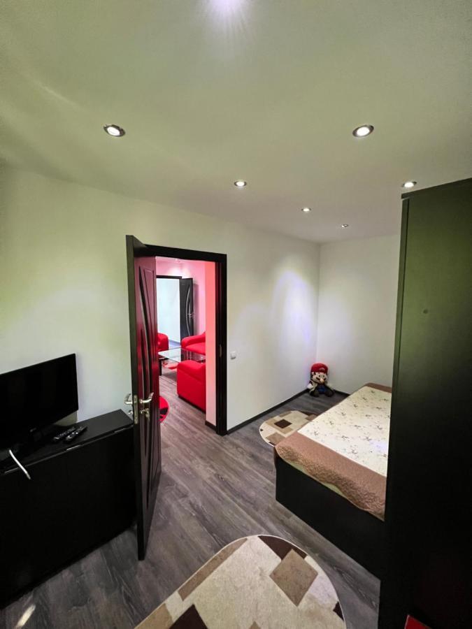 Apartament Linistit Si Luxos Piata Sudului * Bucureşti