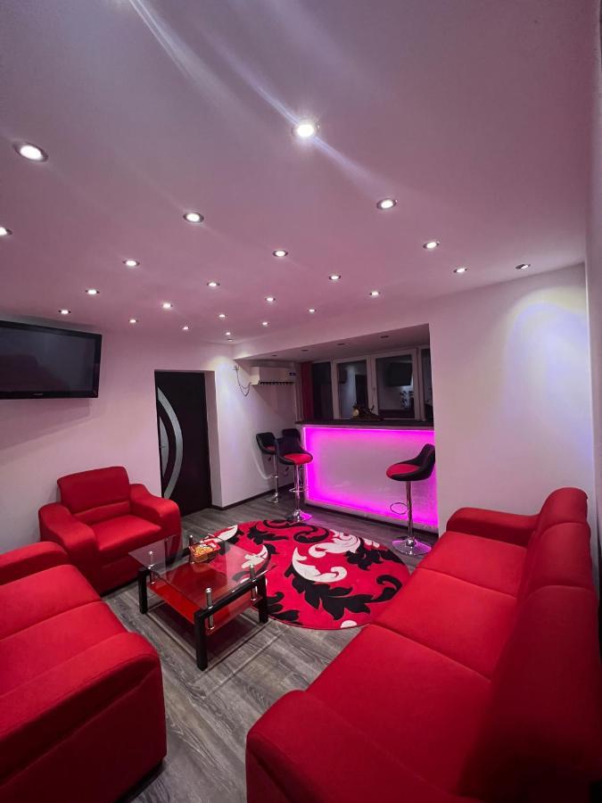 Apartament Linistit Si Luxos Piata Sudului * Bucureşti