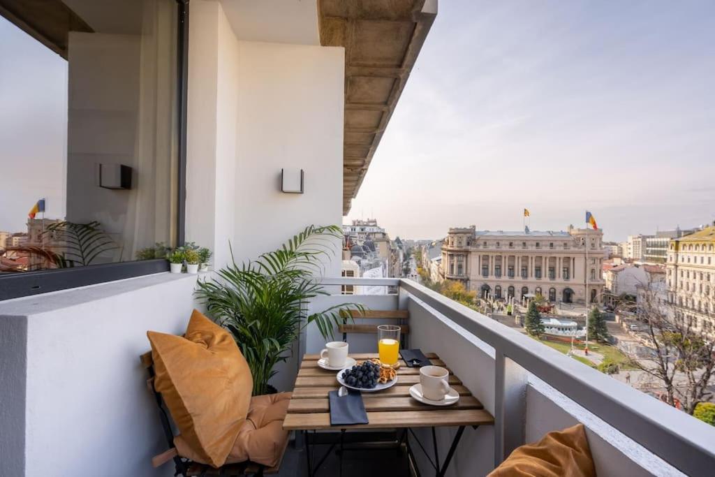 Sunny 2br Flat - Location - Stunning Views Apartment Bucharest