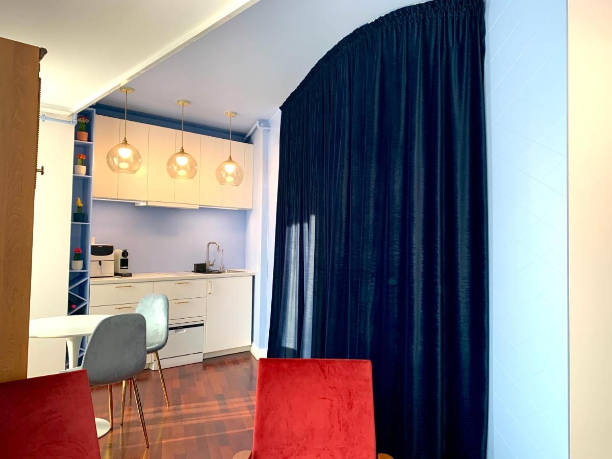 Downtown Italian Apartment *